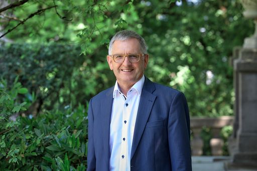 Vorschau Bild von Christian Angerer, Maschinenring Österreich
Bundesobmann von 18.09.2019 bis 28.09.2023, wird im Bundesvorstand
künftig das Bundesland Tirol vertreten