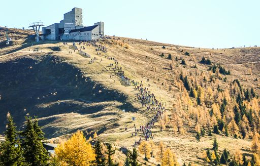 Vorschau Bild von Blick auf die Bergstation der Kaiserburgbahn
