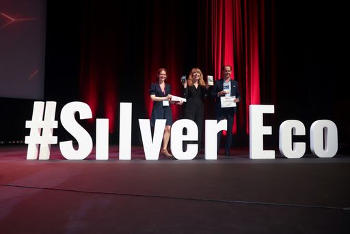 emporia-Chefin Eveline Pupeter jubelt in Cannes
über die internationale Auszeichnung. Foto: Onmedio