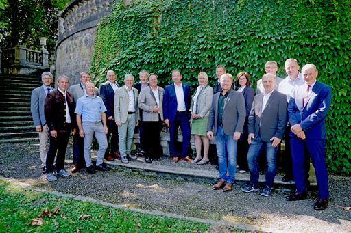  Vorstand und Aufsichtsrat der MRPS