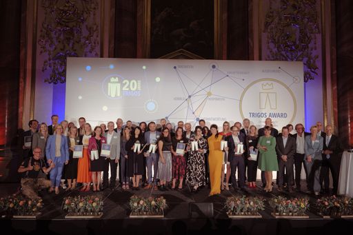 Vorschau Bild von Die Preisträger beim TRIGOS 2023 wurden am Abend
des 4. Oktober bei der Gala "20 Jahre TRIGOS" im Gartenpalais
Liechtenstein gekürt.