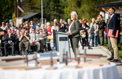 Vorschau Bild von Tag der offenen Tür Allentsteig und Übergabe
Mannschaftsunterkünfte & Spatenstich am 07. Oktober 2023
