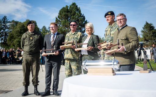 Vorschau Bild von Tag der offenen Tür Allentsteig und Übergabe
Mannschaftsunterkünfte & Spatenstich am 07. Oktober 2023