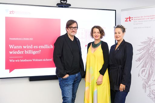  (v.l.n.r.) Im Mediengespräch: Architekt Dipl.-Ing. Bernhard
Sommer (Länderkammerpräsident, W/N/B), Arch. Mag. arch. Jutta
Wörtl-Gößler (Ausschuss Wohnbau und Leistbarkeit) und Arch. Mag.
arch. Ulrike Schartner, (Vorsitzende des Ausschusses Wohnbau und
Leistbarkeit).