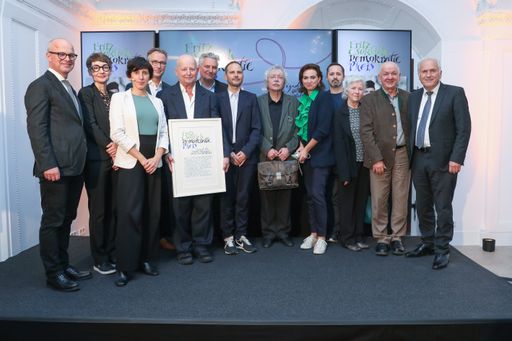 Verleihung des Fritz-Csoklich-Demokratiepreises
2023: Gruppenfoto.