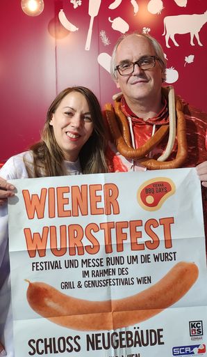 Der Erfinder des Wurstfestes Hr Dobernig mit seiner
besten Mitarbeiterin