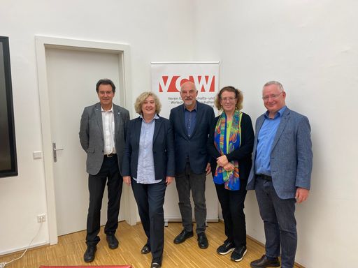 v.l. Bernhard Geringer, Ortrun Gauper, Johann
Moser, Sylvia Leodolter, Stephan Schwarzer