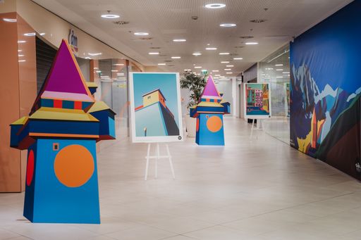  Urban Pop Art im XXL-Format! Meterhohe Gemälde und überraschende
Kunstinstallationen: Die „Center West Gallery“ eröffnet mit dem
international bekannten Künstler Lewis Blake.