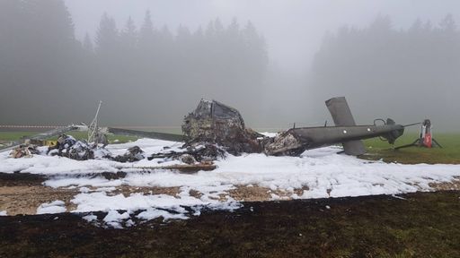 Wrack des ausgebrannten ÖBH Hubrschraubers AB 212