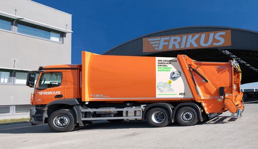 Vorschau Bild von Einsatz von HVO-Treibstoff in LKW führt zu
signifikanter CO2-Reduzierung..