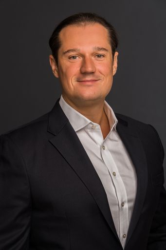 Sergej Lehmann, Partner und Head of DACH, IceLake Advisory GmbH /
Die Verwendung dieses Bildes für redaktionelle Zwecke ist unter
Beachtung aller mitgeteilten Nutzungsbedingungen zulässig und dann
auch honorarfrei. Veröffentlichung ausschließlich mit
Bildrechte-Hinweis.