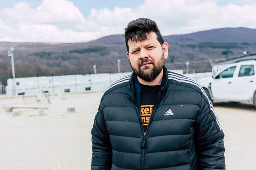 Vorschau Bild von Petar Rosandić wurde wegen seines Engagements gegen
das illegale Gefängnis nach der SLAPP Klage des ICMPD auf die Liste
international gefährdeter "Human Rights Defender" gesetzt. Er ist
der derzeit einzige Österreicher auf dieser Liste, neben vielen
Menschenrechtsverteidigern aus Weißrussland, Russland, Serbien und
anderen autokratisch geführten Ländern.