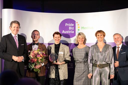 Vorschau Bild von Pride Biz Sonderpreis: "BunterBund"