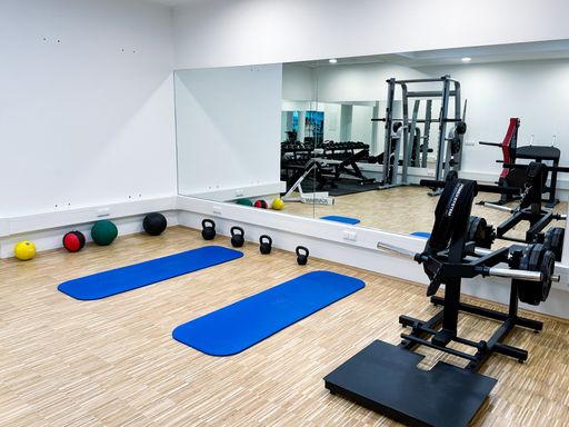 Vorschau Bild von Abbildung zu Fitnessraum NEU in der Römertherme.
