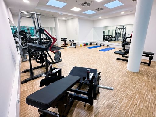 Vorschau Bild von Abbildung zu Fitnessraum NEU in der Römertherme.