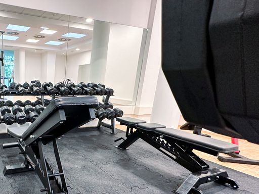 Vorschau Bild von Abbildung zu Fitnessraum NEU in der Römertherme Baden.