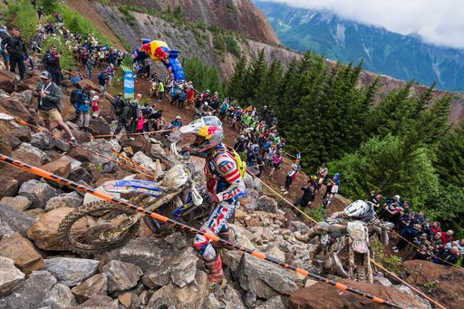 Vorschau Bild von Cody Webb performs during the Red Bull Erzbergrodeo
2023 in Eisenerz, Austria on June 11, 2023 // Philip Platzer / Red
Bull Content Pool // SI202306110688 // Usage for editorial use only
//