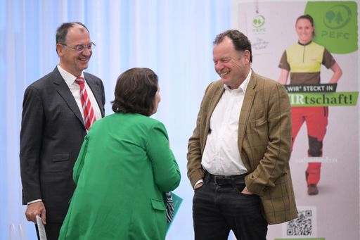 Vorschau Bild von https://www.apa-fotoservice.at/galerie/32877 Österreichische
Holzgespräche 2023