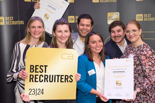 Das BRZ Recruiting-Team freut sich über das Best
Recruiters Siegel in Gold