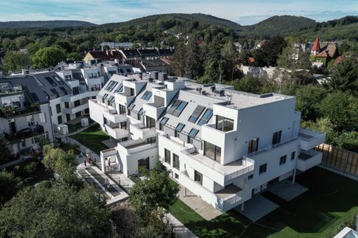 Vorschau Bild von Zwei beim Kirschbaum Wohnhaus