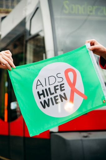 Gemeinsamer Einsatz gegen HIV-bezogene
Stigmatisierung und für Solidarität am Welt-AIDS-Tag
