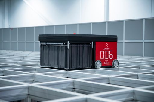 Vorschau Bild von Zur optimalen Raumnutzung des Neubaus bei Hol-Her
GmbH fiel die Wahl auf eine AutoStore®-Anlage, die von Toyota
Material Handling Austria gemeinsam mit Konzernschwester Bastian
Solutions implementiert wird.