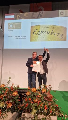 Bei der stimmungsvollen und emotionsgeladenen
Zeremonie während der Fachmesse BrauBeviale in Nürnberg.
