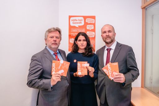 ÖIF, BVwG und BFA informieren Zuwanderinnen über
Unterstützungsangebote