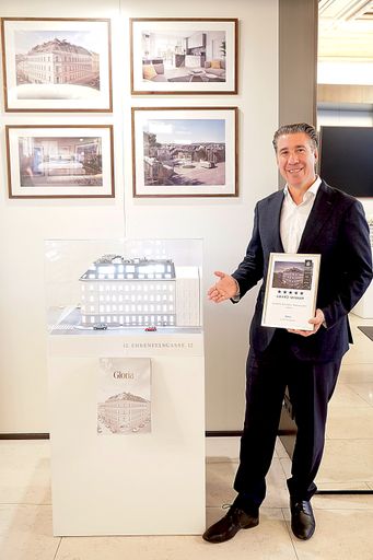 GLORIA konnte sich in der Kategorie „Residential
Renovation / Redevelopment Austria“ im Rennen um die European
Property Awards gegen seine Mitbewerber durchsetzen.