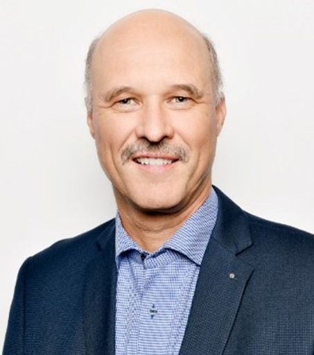 Vorschau Bild von Markus Hodel tritt zum 1. April 2024 aus der Geschäftsleitung von
Franke Industries zurück. / Die Verwendung dieses Bildes für
redaktionelle Zwecke ist unter Beachtung aller mitgeteilten
Nutzungsbedingungen zulässig und dann auch honorarfrei.
Veröffentlichung ausschließlich mit Bildrechte-Hinweis.