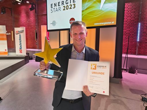 Vorschau Bild von Christian Grünbart mit dem Energie Star Preis