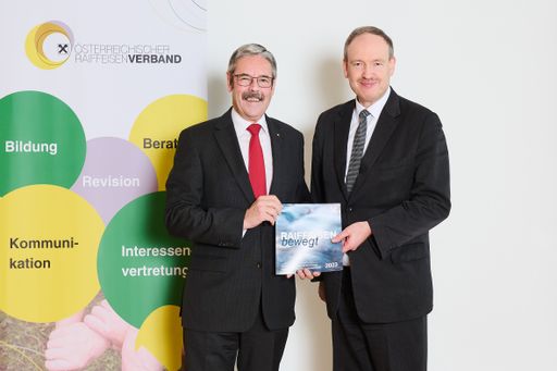 Generalanwalt Mag. Erwin Hameseder Univ.-Prof. Dr.
Christian Helmenstein