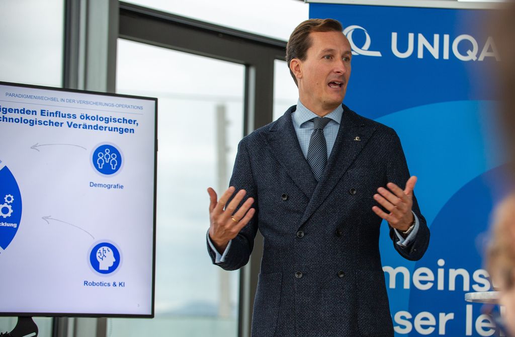 Simon Prior Künstliche Intelligenz bei UNIQA