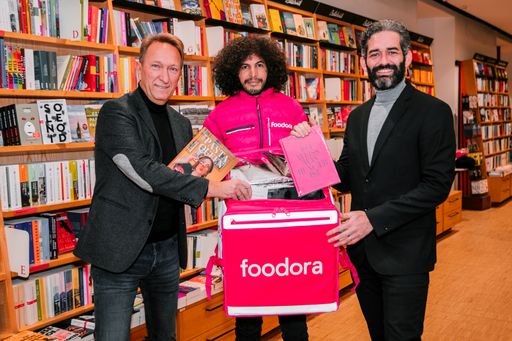  Auftakt einer starken und langfristigen Kooperation
zwischen Morawa und foodora
