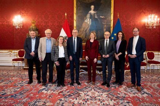  Delegation des Umweltdachverbandes zu Gast bei Bundespräsident
Van der Bellen.