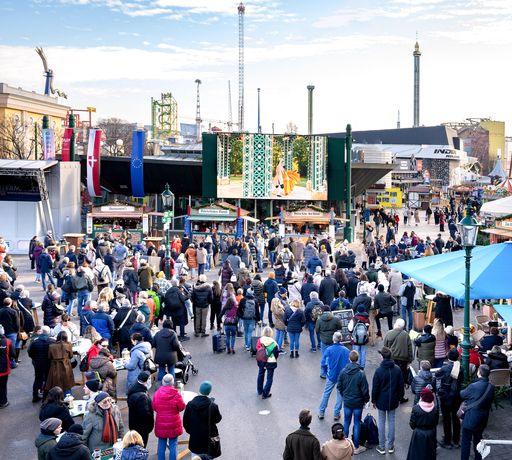Vorschau Bild von Wintermarkt am Riesenradplatz Neujahrskonzert