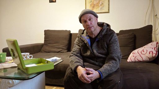 Michaels vierwöchiges Bürgergeld-Experiment ist beendet. Einen
Monat lang hat der selbstständige Hausmeister von dem
Bürgergeldregelsatz gelebt. / Die Verwendung dieses Bildes für
redaktionelle Zwecke ist unter Beachtung aller mitgeteilten
Nutzungsbedingungen zulässig und dann auch honorarfrei.
Veröffentlichung ausschließlich mit Bildrechte-Hinweis.