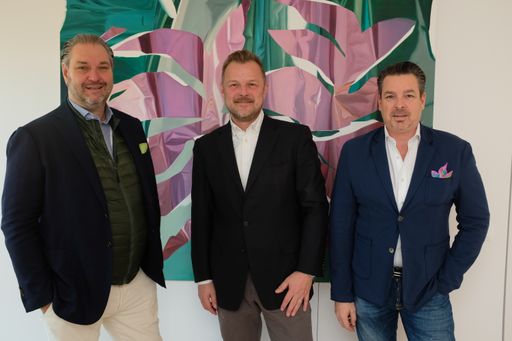  Dieter Steup / CEO STEUP Realitäten; Gernot
Schmidt-Schmiedbauer, Geschäftsführer von ARTCARE, Thomas Morawek /
Managing Partner STEUP Realitäten
