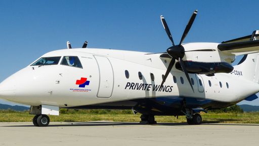  In der Wintersaison 2023/24 sind zwischen
Weihnachten und Ostern bereits 8 Patientenflüge nach BENELUX-Ländern
geplant. Erstmals wird auch der Zielflughafen Charleroi (Wallonien)
zweimal angeflogen. Geplant sind auch Flüge in die Niederlande und
nach England.