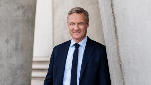 Vorschau Bild von Thomas Düffert, CEO der MADSACK Mediengruppe / Die Verwendung
dieses Bildes für redaktionelle Zwecke ist unter Beachtung aller
mitgeteilten Nutzungsbedingungen zulässig und dann auch honorarfrei.
Veröffentlichung ausschließlich mit Bildrechte-Hinweis.