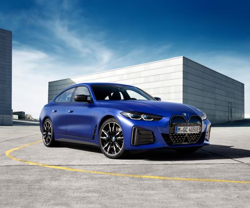 Vorschau Bild von Erfolgreiches Jahr 2023: Starkes Zulassungsplus bei der BMW Group
in Österreich. im Bild: Der BMW i4 M50