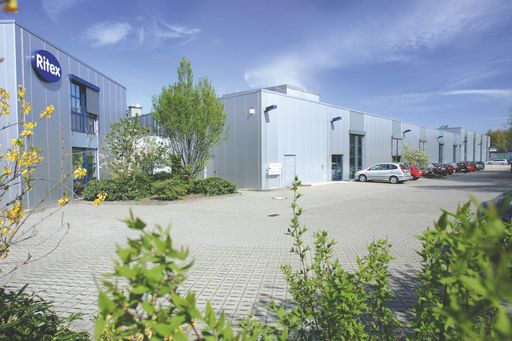 Ritex Firmengebäude in Bielefeld / Gustav Winkler Straße / Die
Verwendung dieses Bildes für redaktionelle Zwecke ist unter
Beachtung aller mitgeteilten Nutzungsbedingungen zulässig und dann
auch honorarfrei. Veröffentlichung ausschließlich mit
Bildrechte-Hinweis.