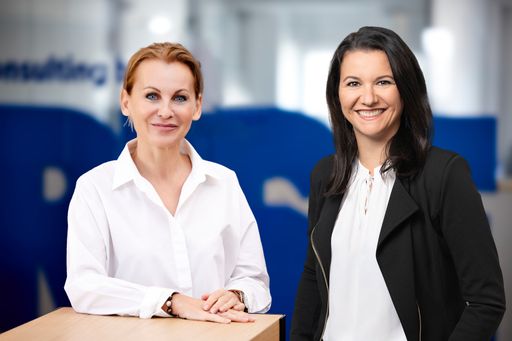 v.l.n.r. die COPE-Geschäftsführerinnen Eva Maria
Kubin und Marion Stelzer-Zöchbauer