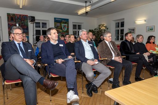 Vorschau Bild von Einblicke in die Generalversammlung des USV Wundara Wies.