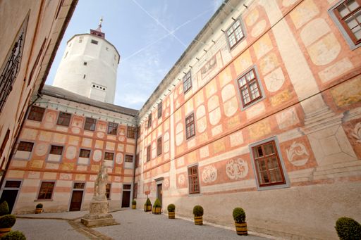 Burg Forchtenstein: Blick in den Innenhof