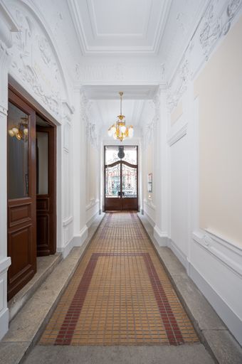 Vorschau Bild von Das 1901 errichtete Gründerzeitobjekt unweit des
Elterleinplatzes wurde durch die 3SI Immogroup hochwertig
revitalisiert.