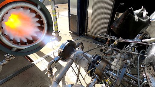 Erfolgreicher Test der Laserzündung am
Raketenprüfstand mit dem FLPP ETID Demonstrator