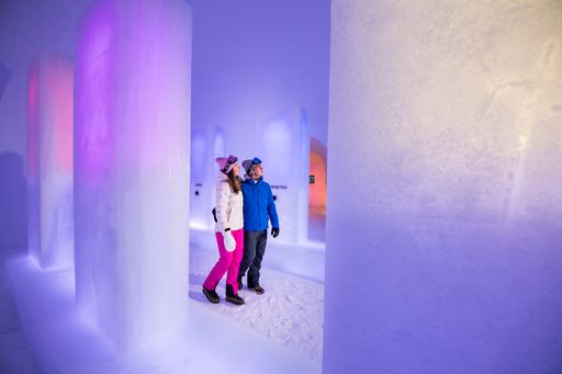 Vorschau Bild von Bereits zum 17. Mal begeistert und inspiriert das
ICE CAMP am Kitzsteinhorn Besucher aus nah und fern.