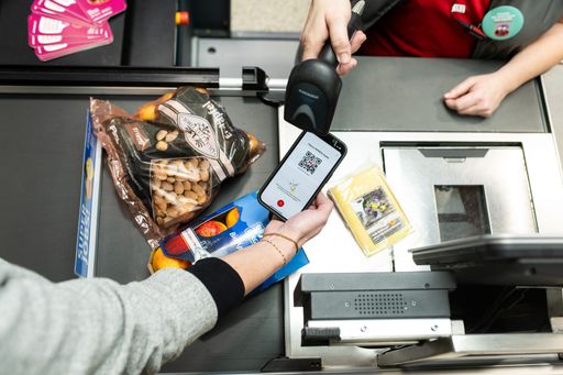 Vorschau Bild von Die neue App stellt einen weiteren Meilenstein in der
MPreis-Digitalisierungsstrategie dar und zeigt auf, dass man bei
MPreis preisgünstig einkaufen kann.