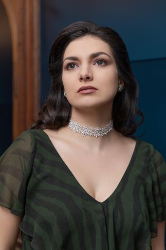 Opernstar Lena Belkina bzw. Olena Leser
veranstaltet Benefizkonzert für die Ukraine.